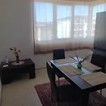 ред хаус شقة ساني بيتش