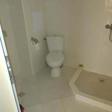 ред хаус Apartmán